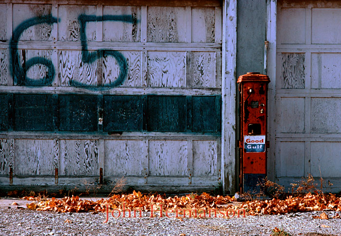 gas-pump.jpg - Melville, NY, 1980